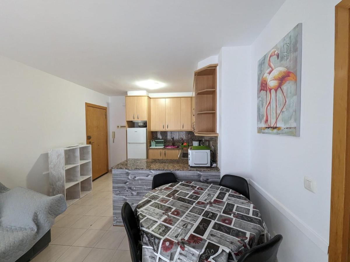 Apartamento En Roses, A 2 Minutos A Pie De Playa Exteriör bild